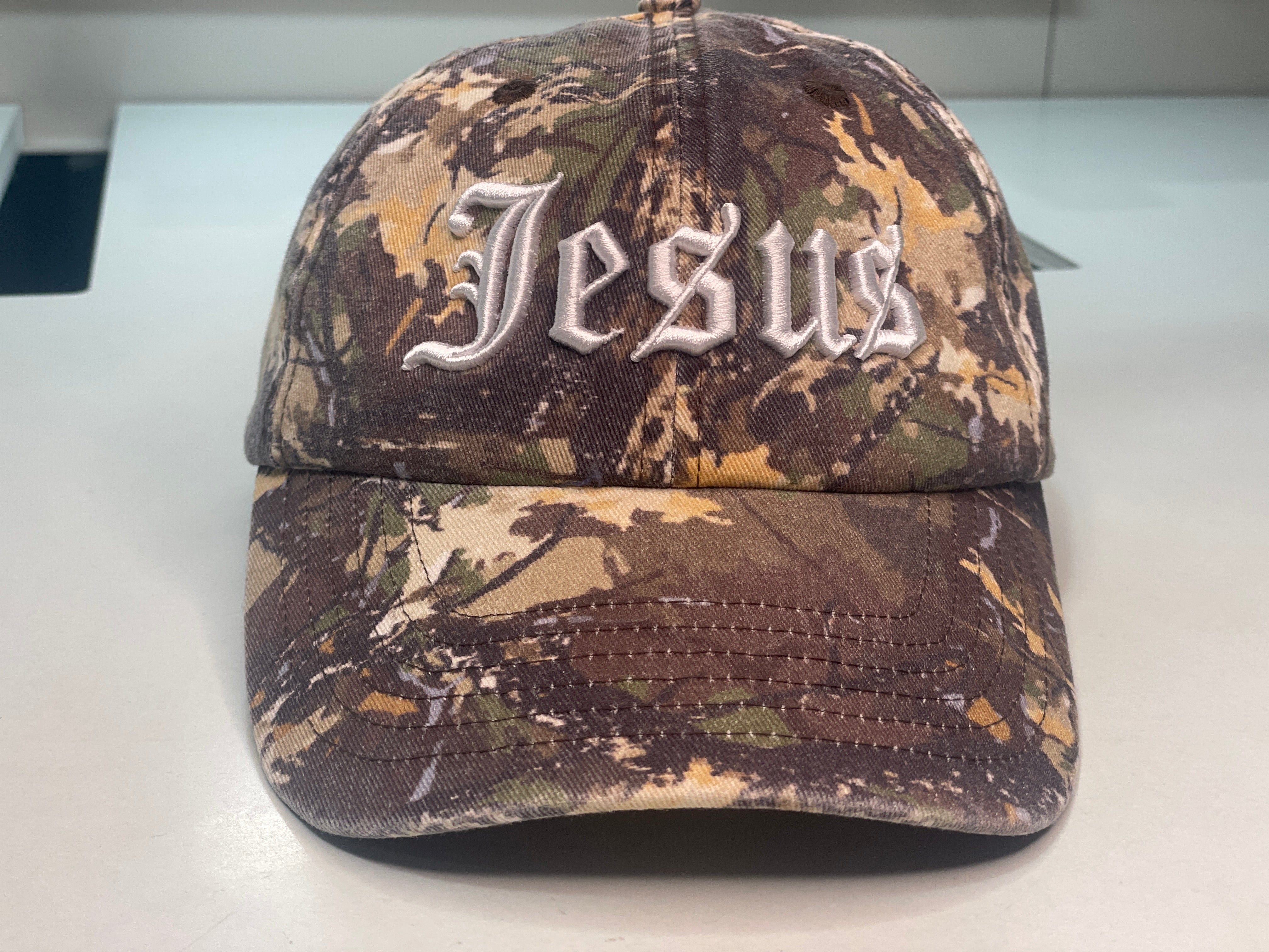 Jesus - Camo DAD Hat.